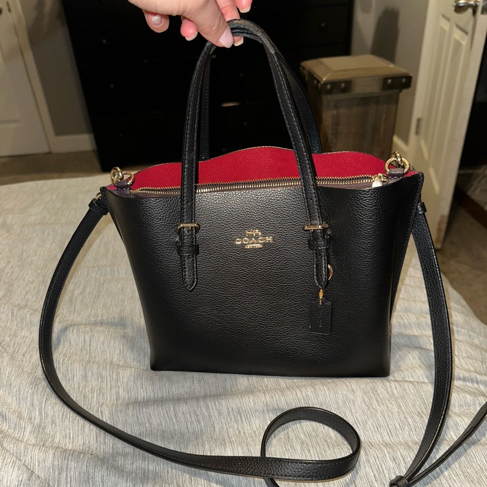 Coach C4084 Mollie Tote Bag 25 Leather Crossbody